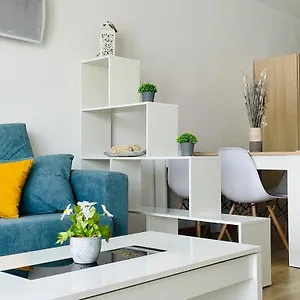 Mikka Frontera Family 337 Apartamento
